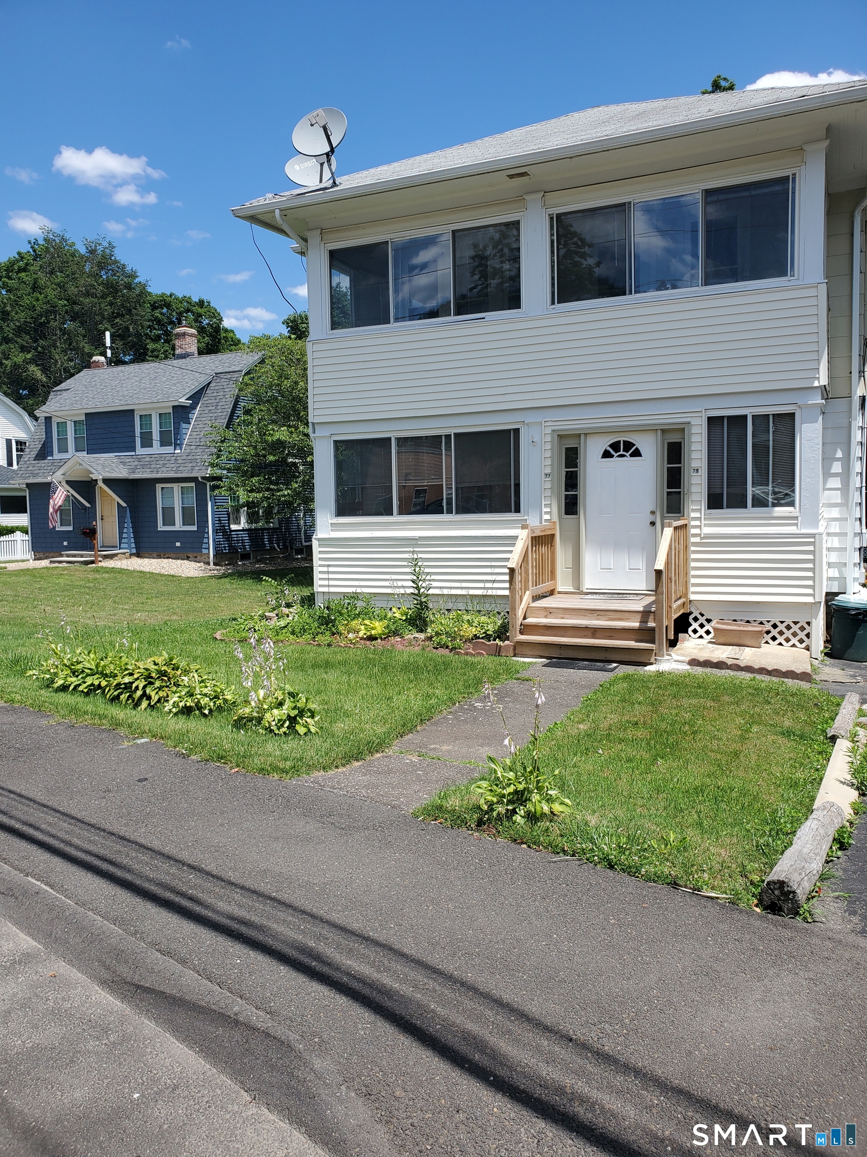 79 HEMINWAY PARK Road 2nd