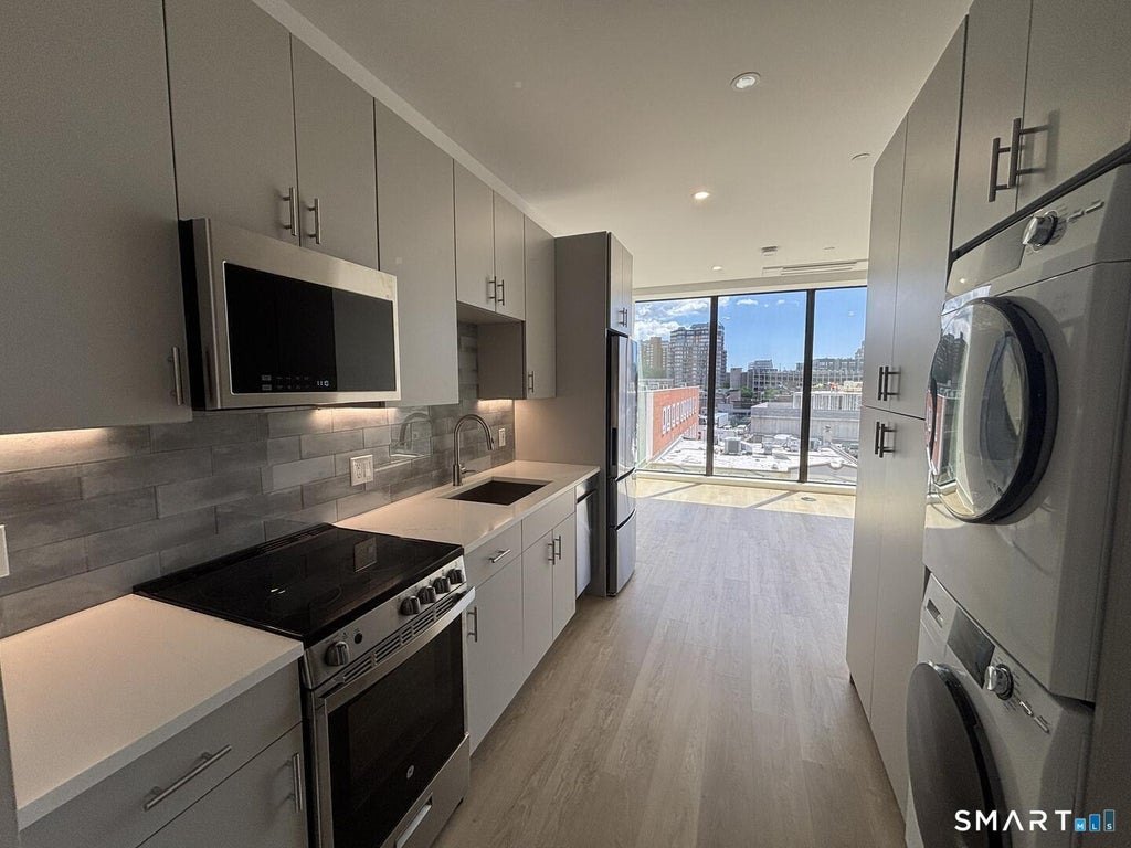 Photo of 470 Summer Street #209, Stamford, CT 06901 (MLS # 24209098)