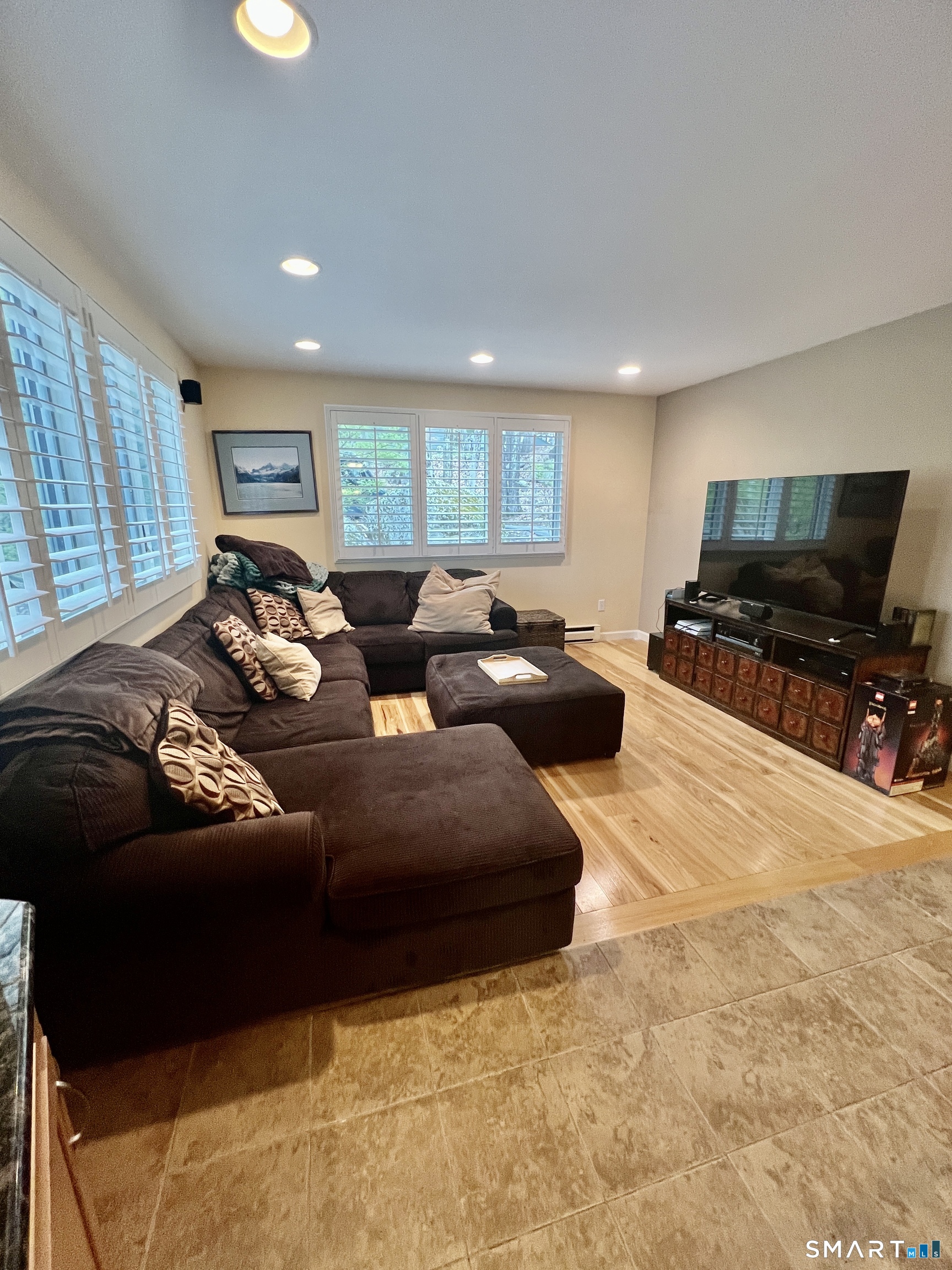 305 Cliffside Drive