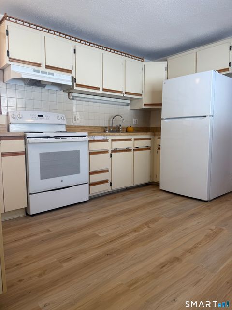 Tiny photo for 273 Queen Street #APT 16A, Southington, CT 06489 (MLS # 24156699)
