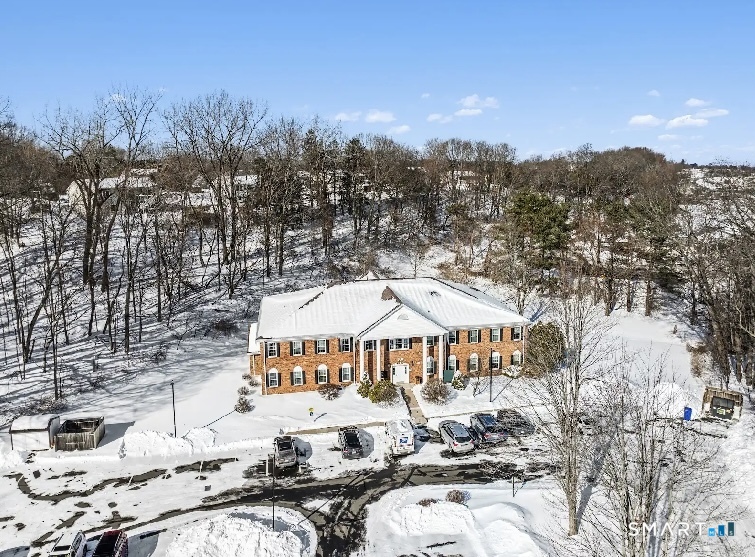 35 Cold Spring Road 515