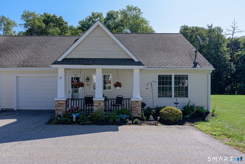 Photo of 21 River Walk Drive #21, Brooklyn, CT 06234 (MLS # 24201537)