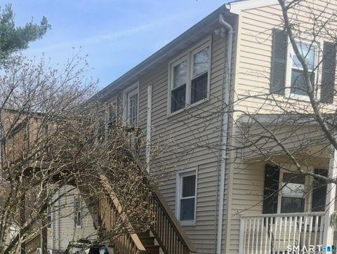 Photo of 46 Mohawk Drive, Farmington, CT 06085 (MLS # 24158115)