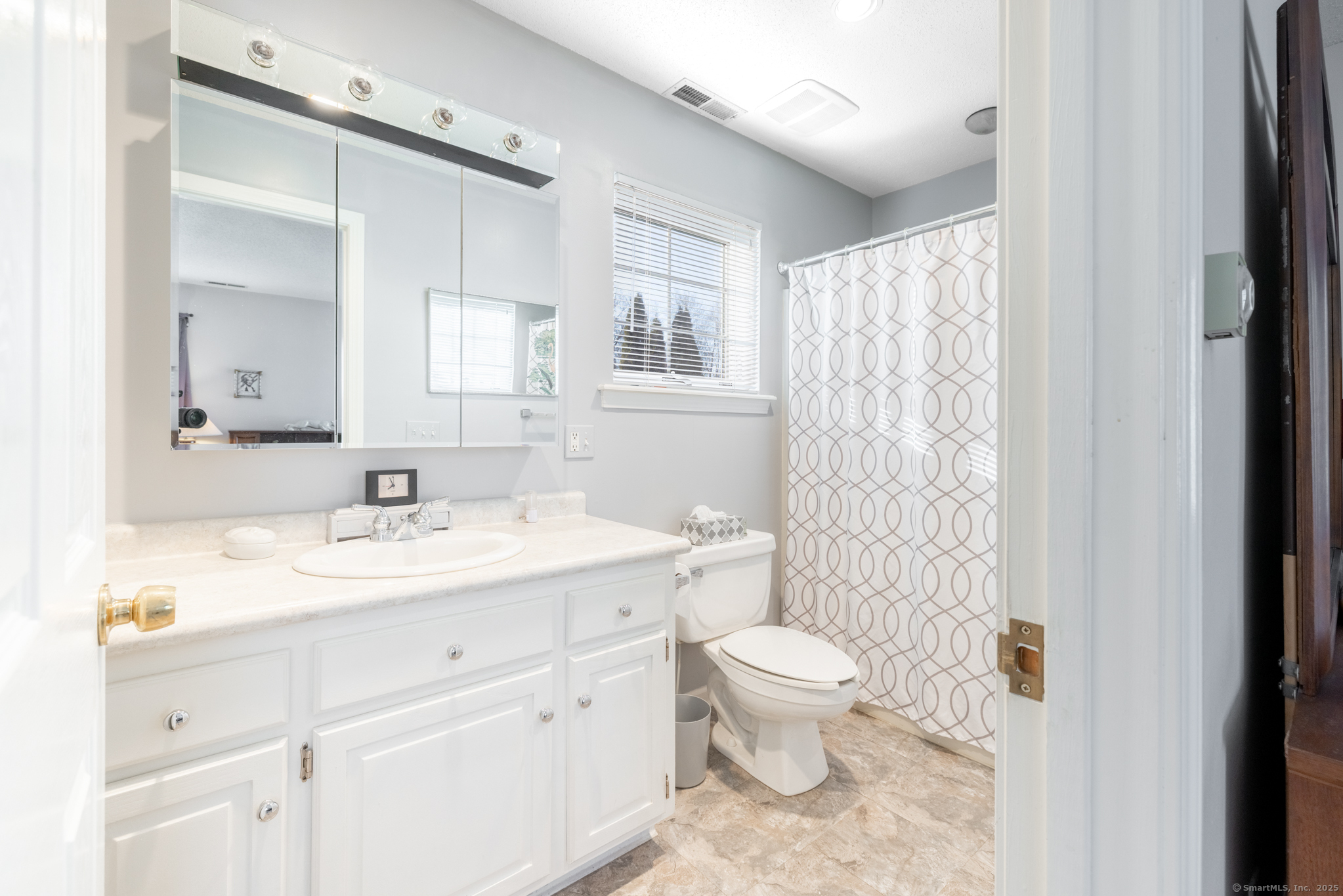 128 Longmeadow Drive, Torrington, Connecticut image 11