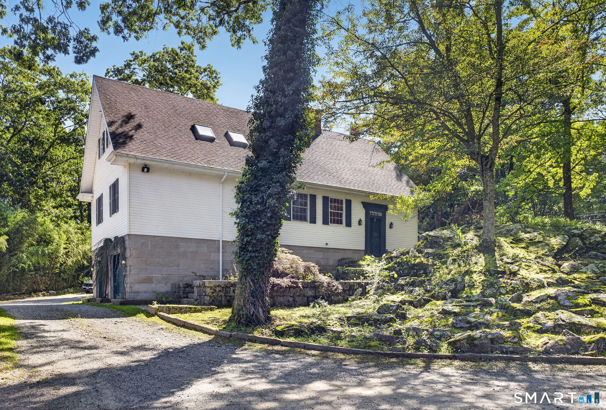 426 Northwest Corner Road