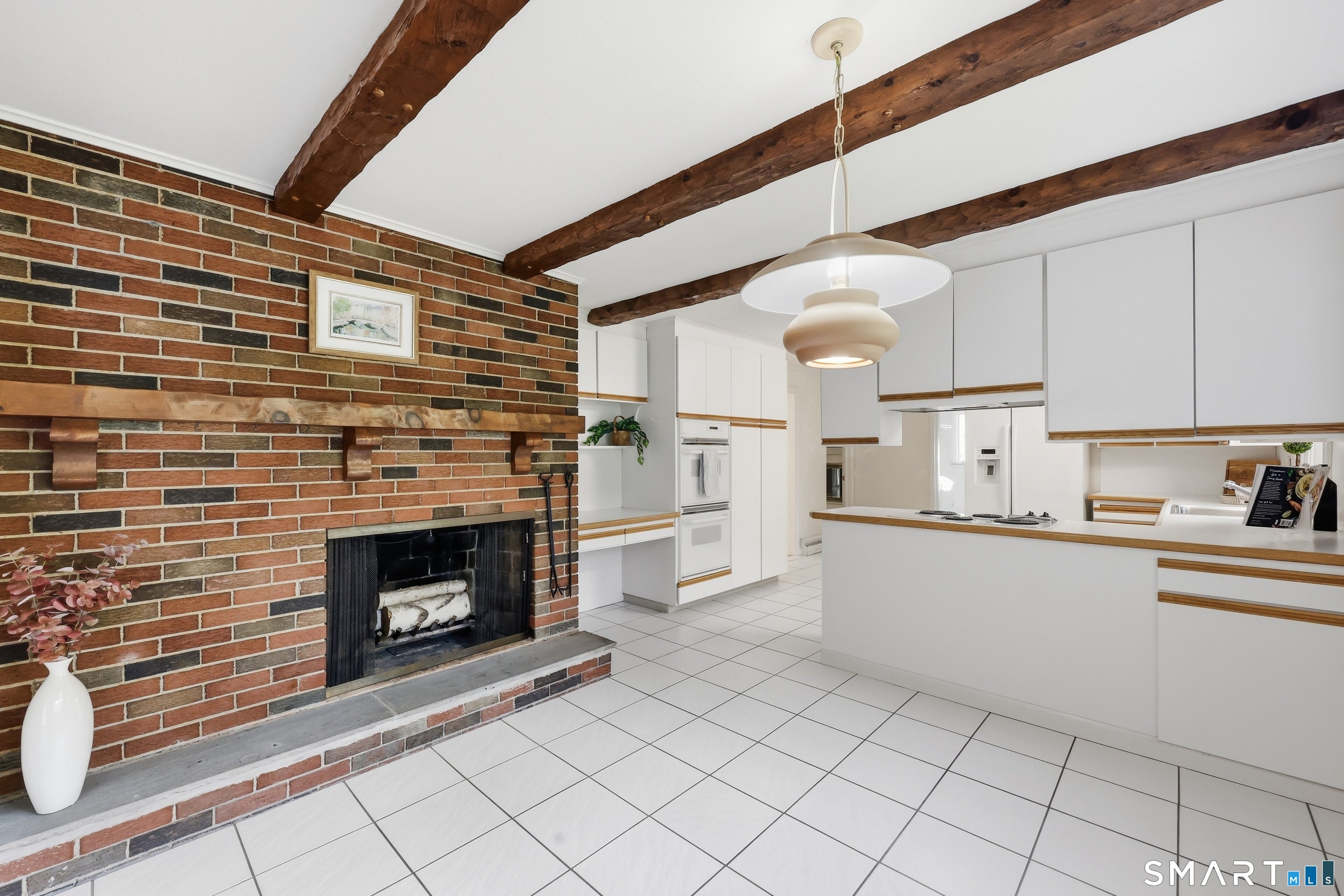 111 Mountain Road