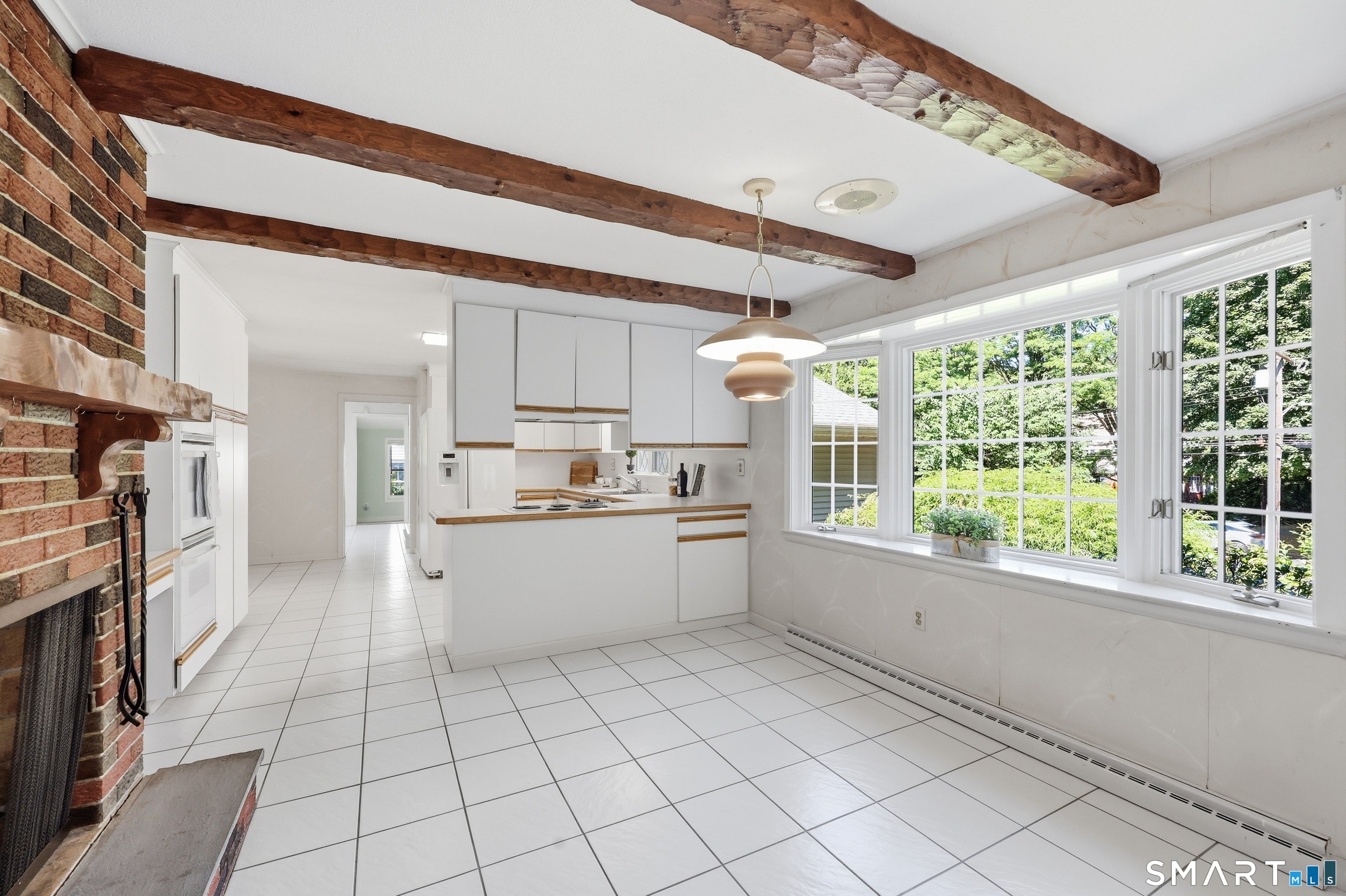 111 Mountain Road