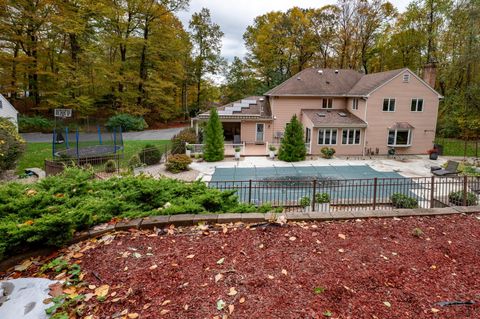 Tiny photo for 85 Inverness Court, Cheshire, CT 06410 (MLS # 24133933)