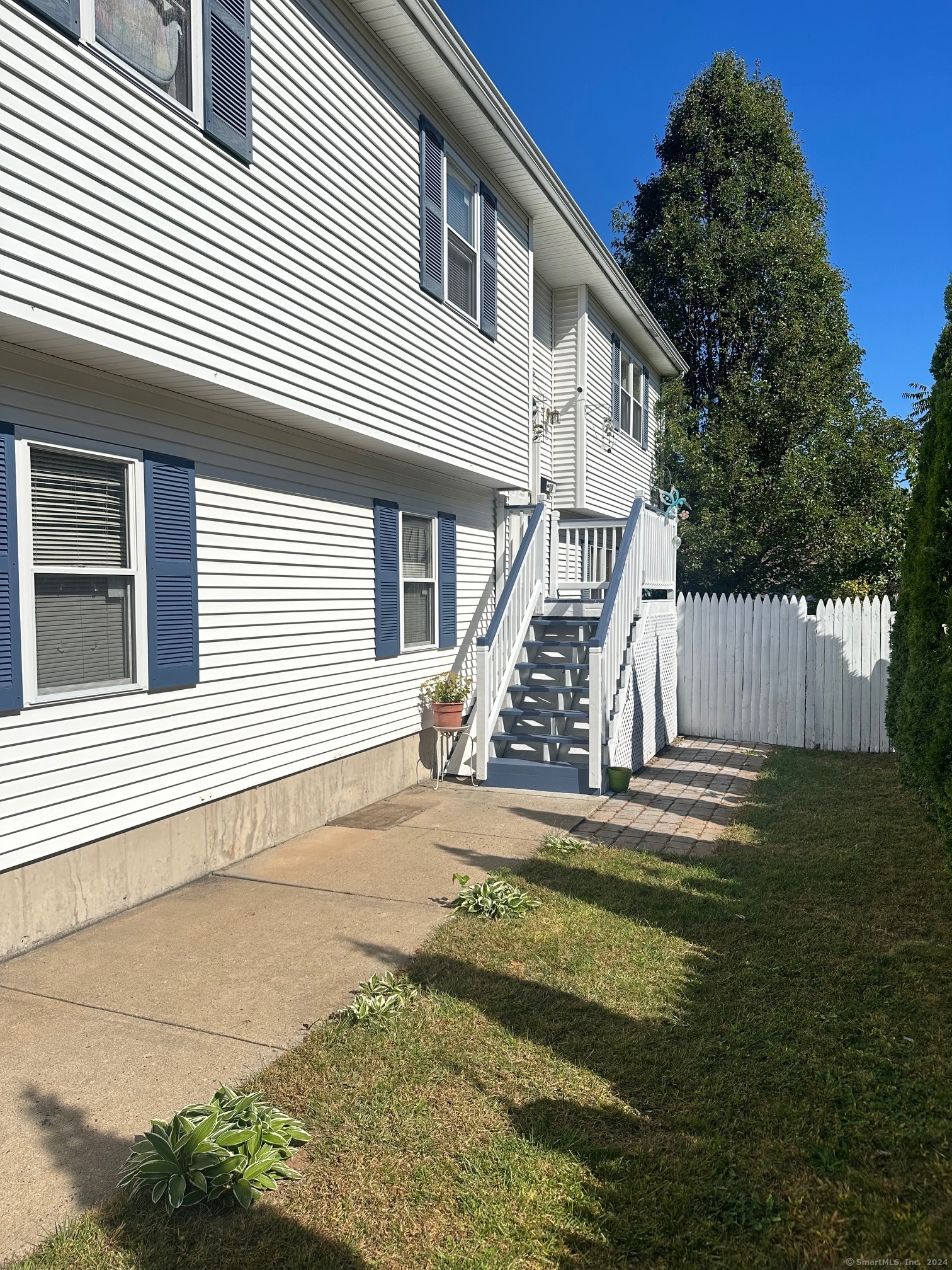 20 Atlantic Street, New Britain, Connecticut image 2