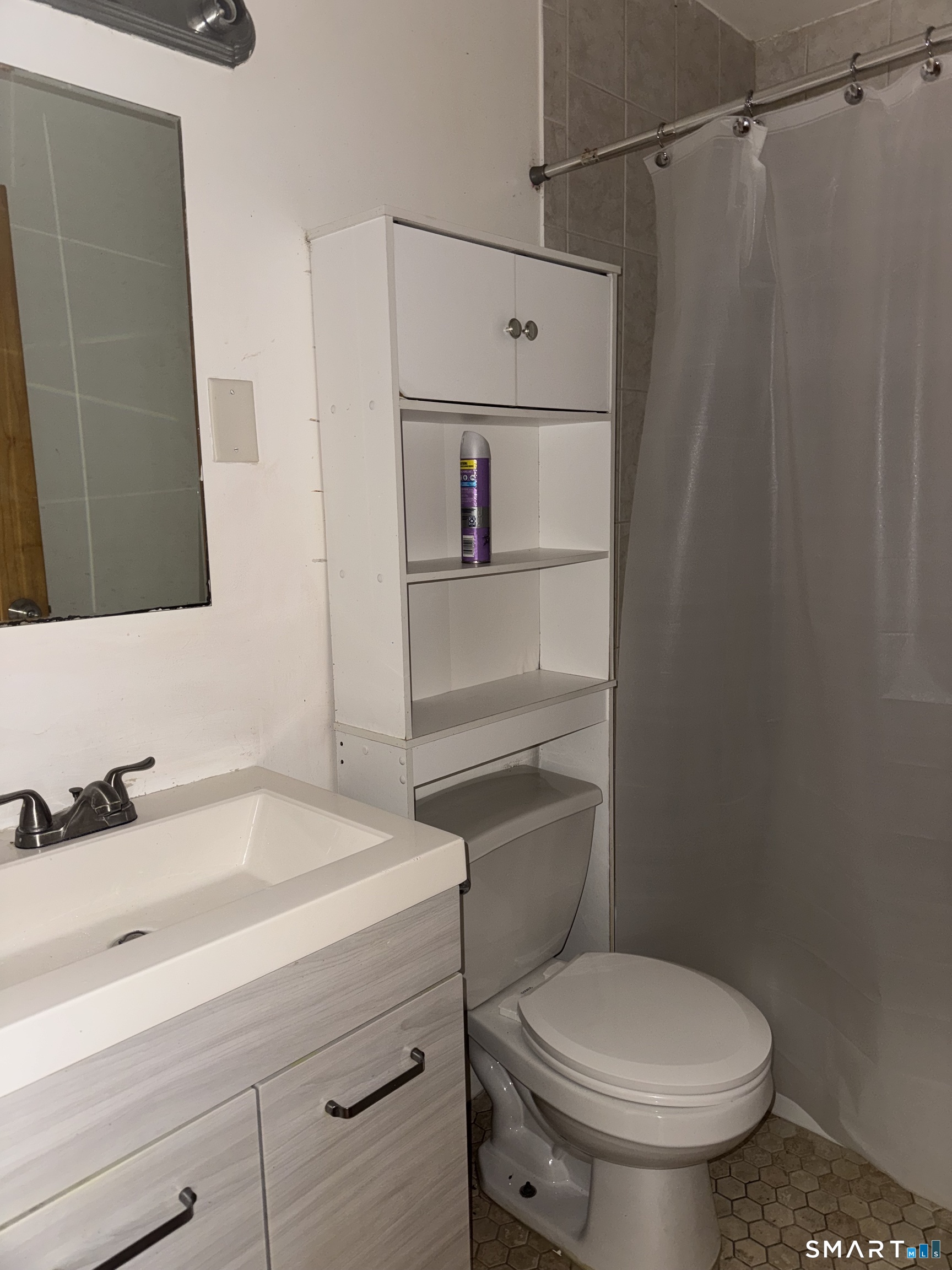 250 North Bishop Avenue 27