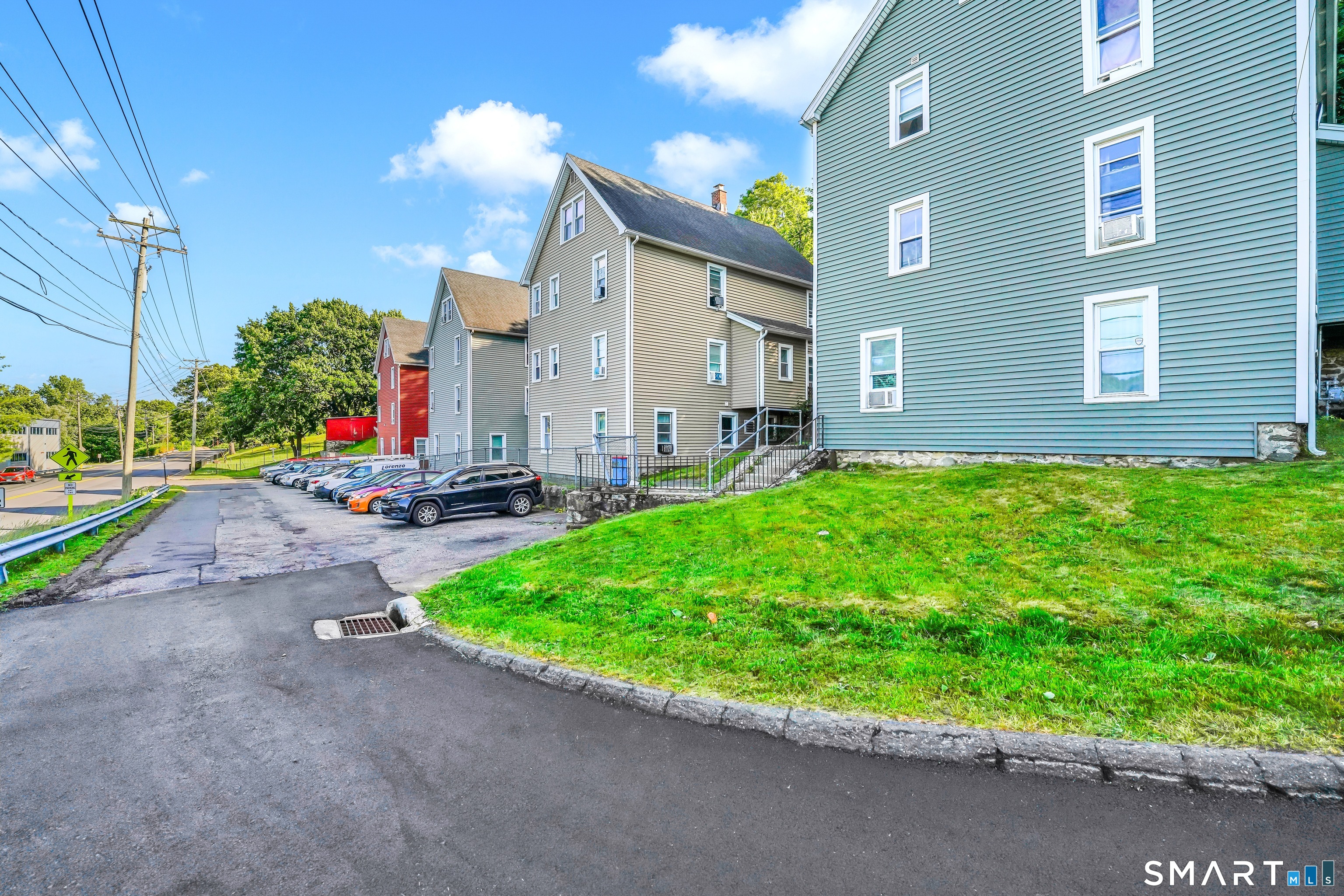 805 Main Street