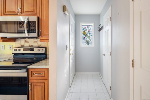 Tiny photo for 123 Old Belden Hill Road #APT 15, Norwalk, CT 06850 (MLS # 24141258)