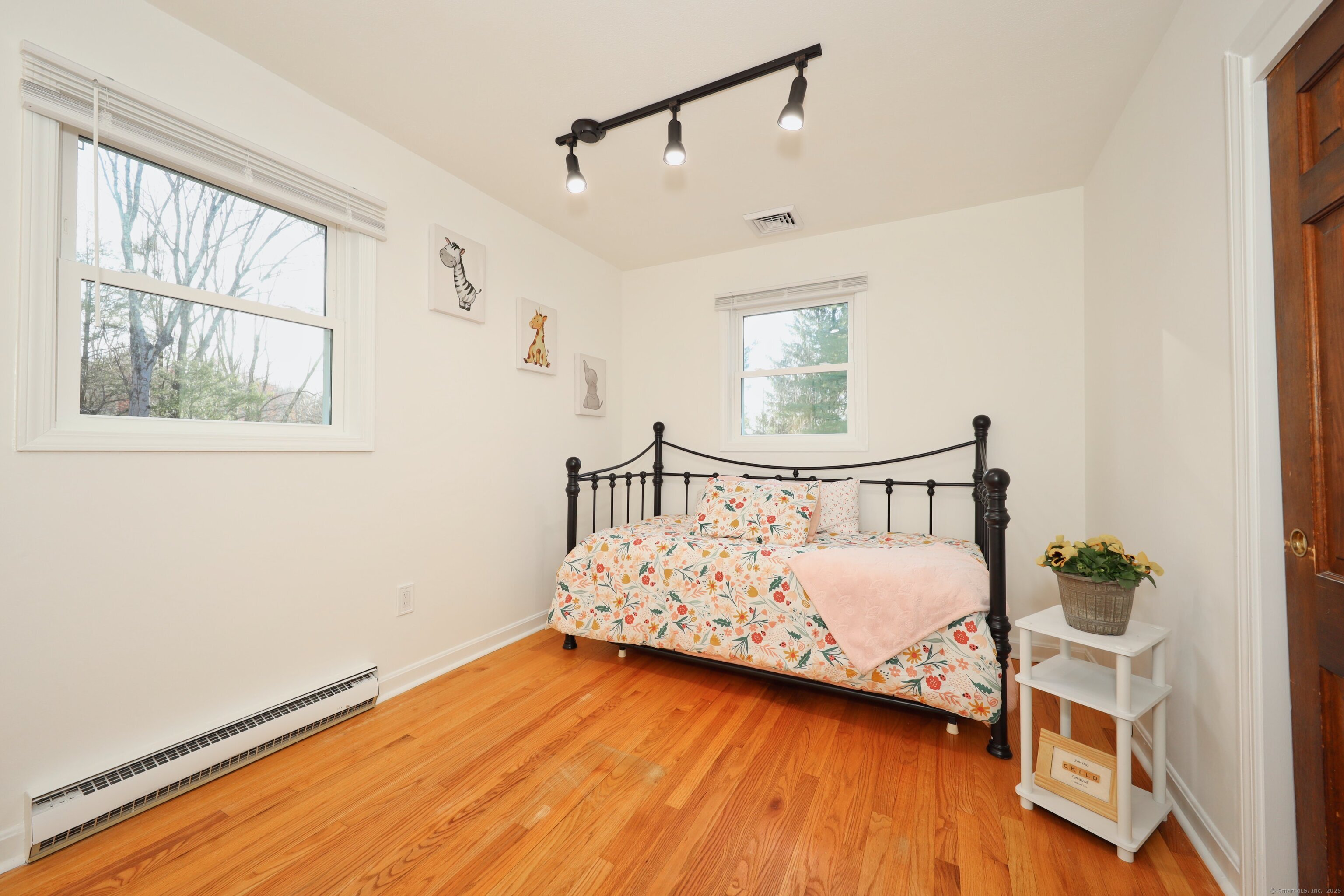 29 E Cotton Hill Road, New Hartford, Connecticut image 21