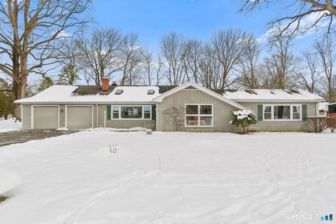 Photo of 40 Rose Terrace, Trumbull, CT 06611 (MLS # 24150068)