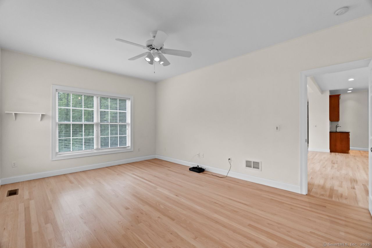 8 Whaler Road, Stonington, Connecticut image 23