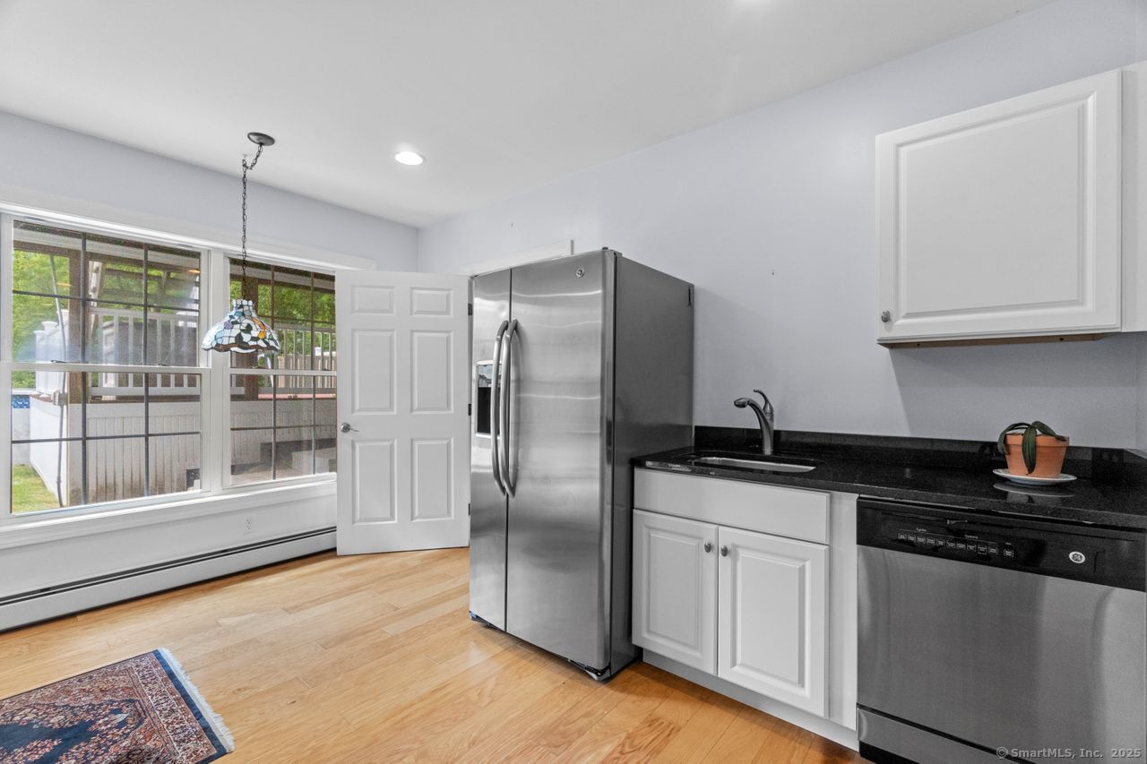 8 Whaler Road, Stonington, Connecticut image 32