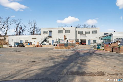 Tiny photo for 118 Quinnipiac Avenue, North Haven, CT 06473 (MLS # 24144689)