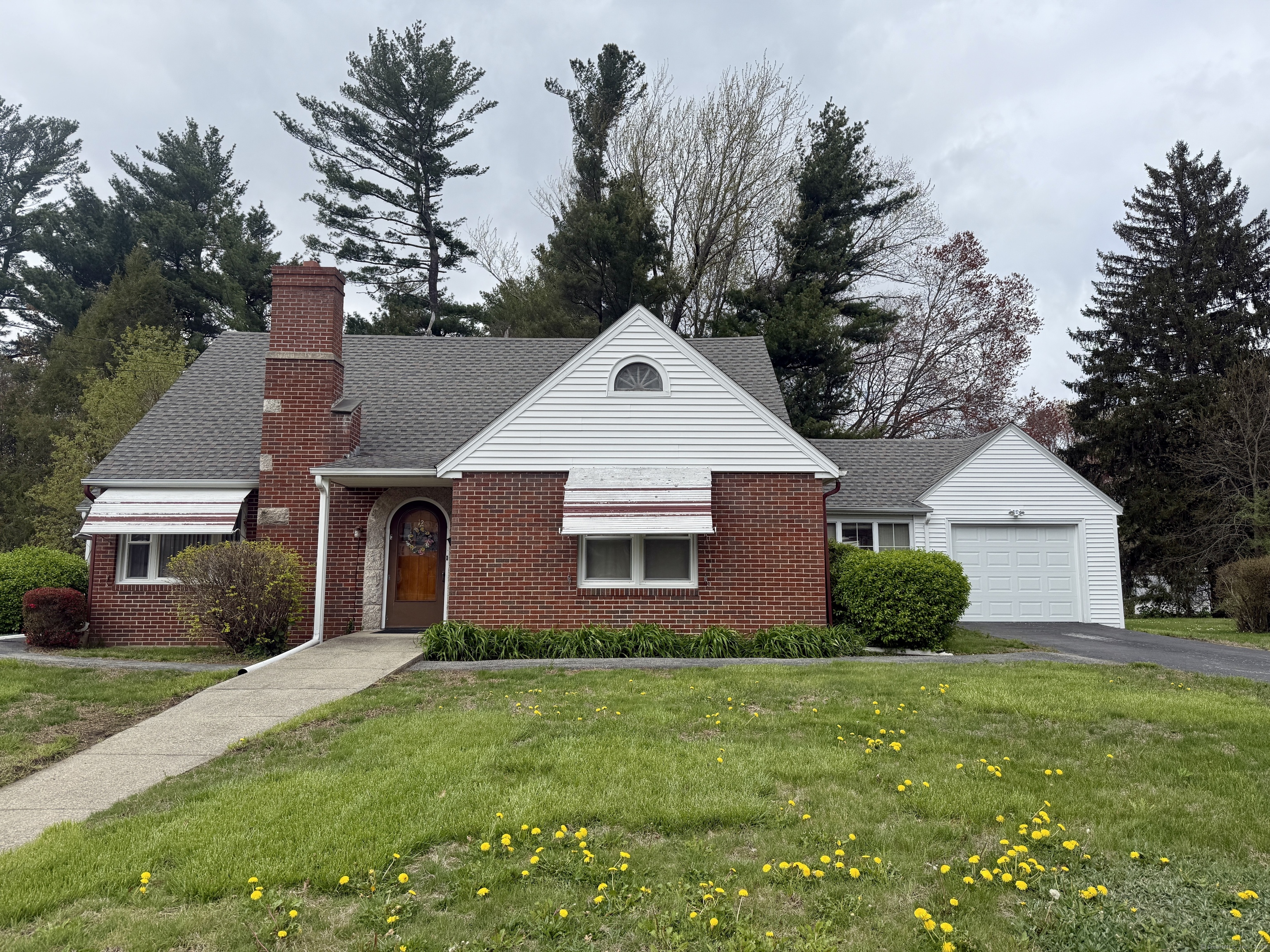 Property for Sale at Ann Street, Griswold, Connecticut - Bedrooms: 3 
Bathrooms: 2 
Rooms: 10  - $339,900