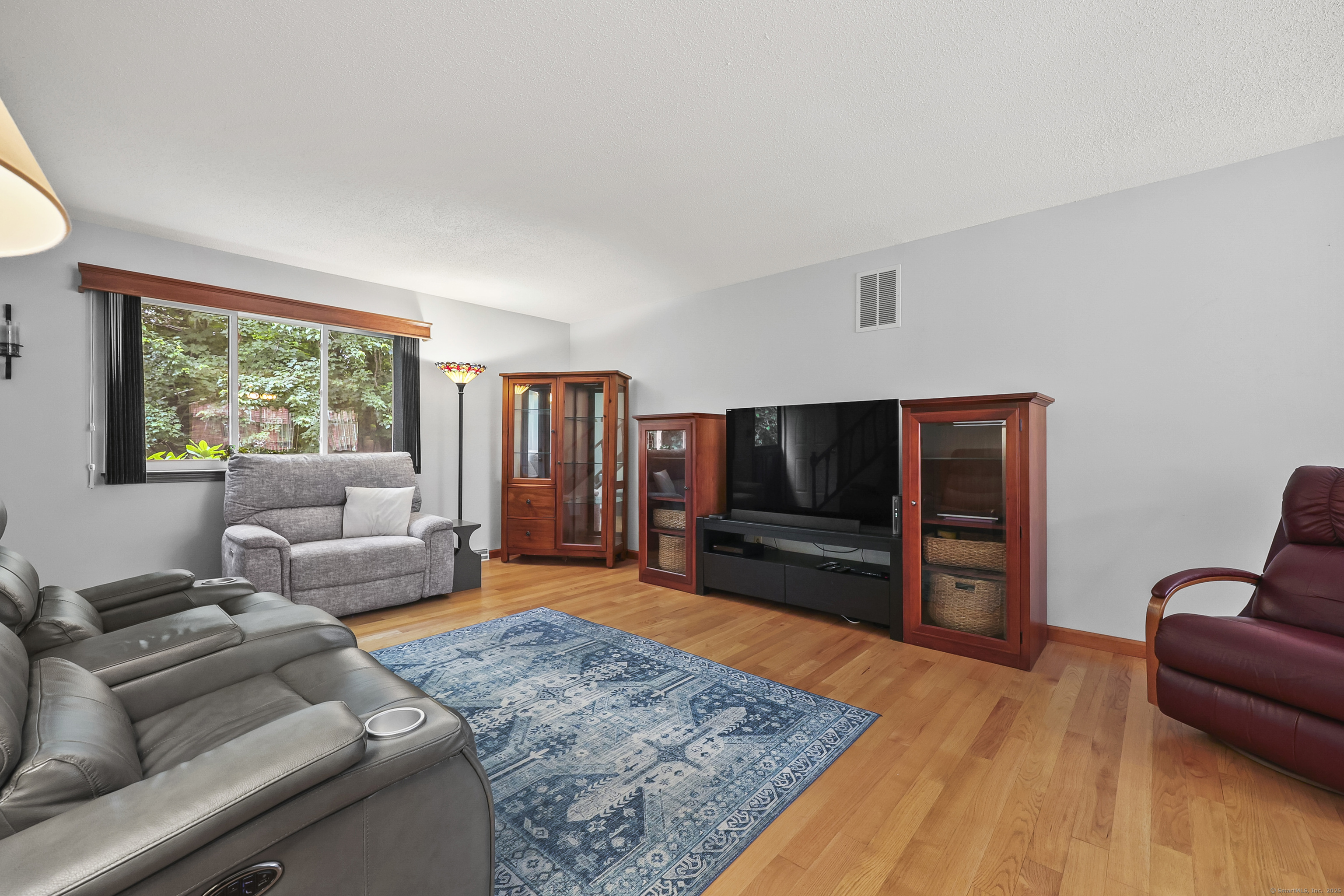 689 Churchill Drive 689