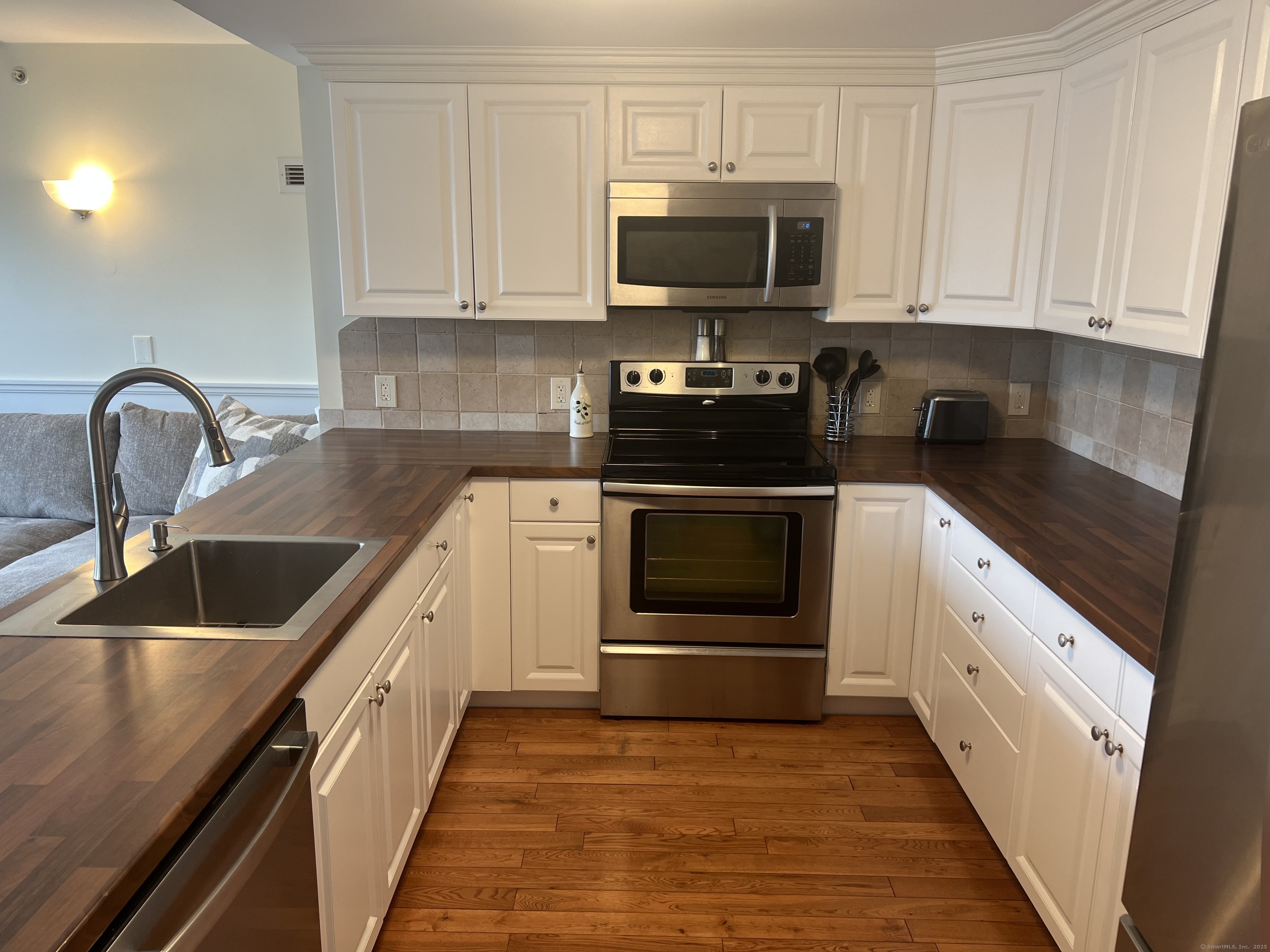 3250 Fairfield Avenue #APT 200, Bridgeport, Connecticut image 10