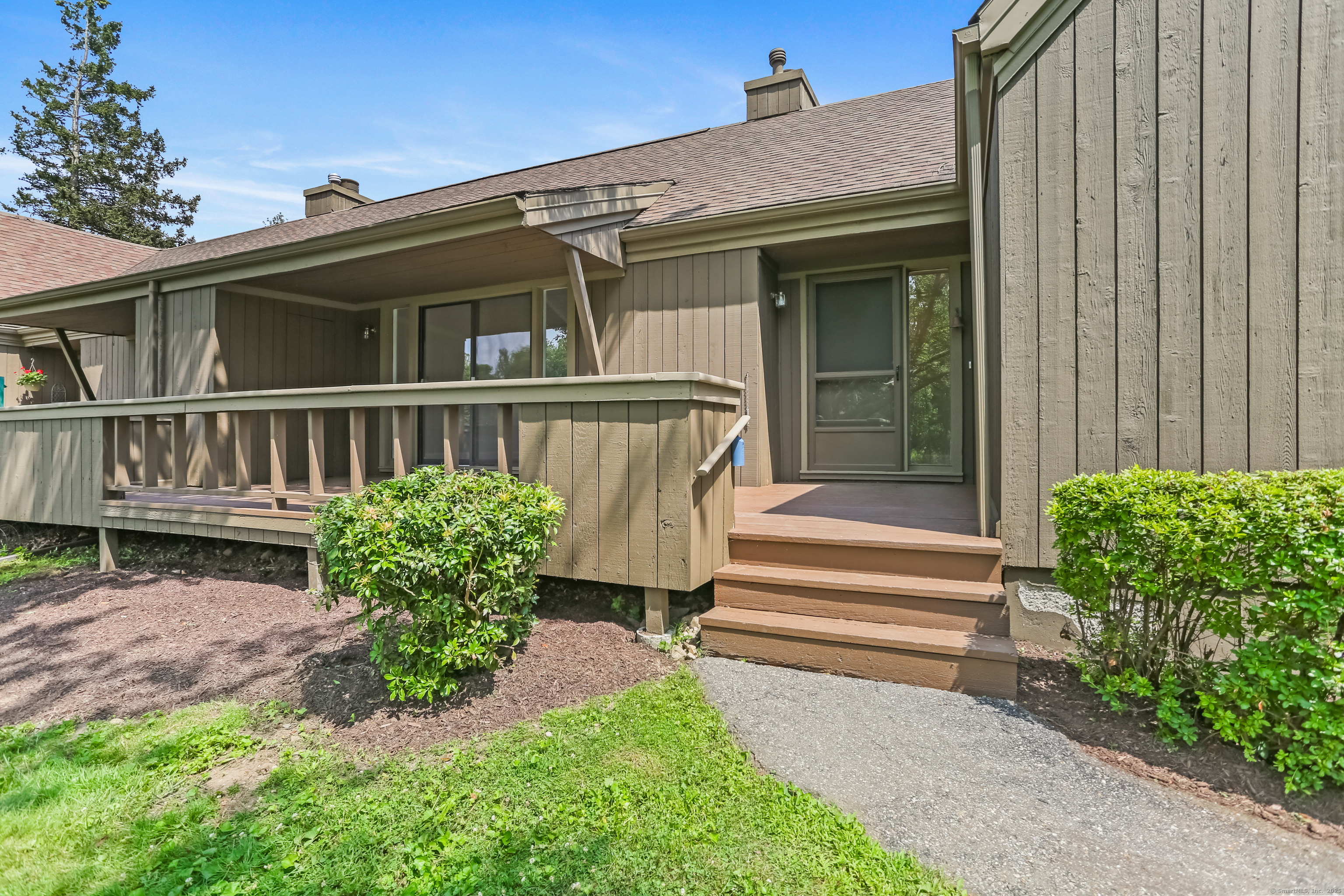 194 Bayfield Lane A