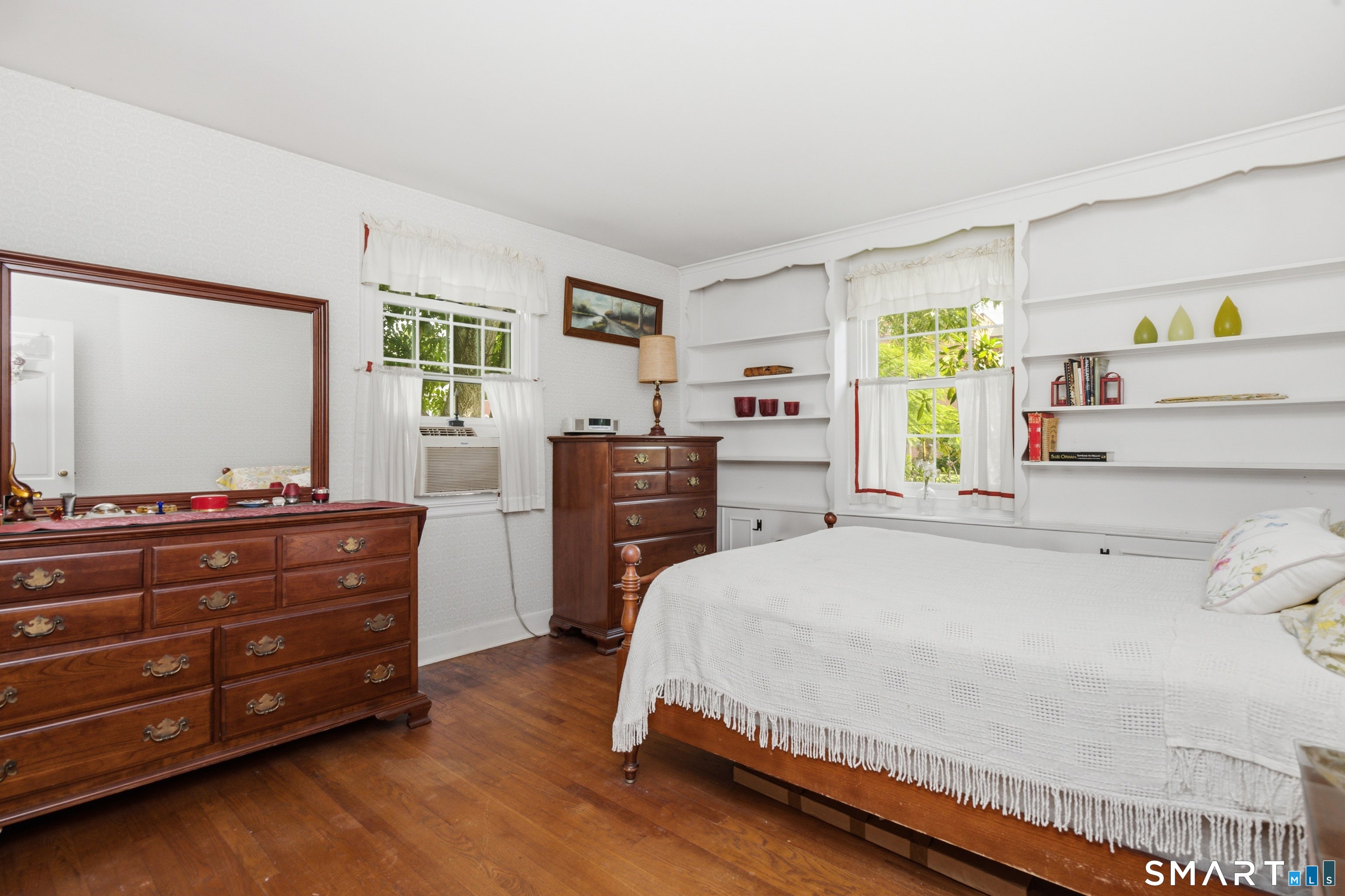 9 Maple Avenue