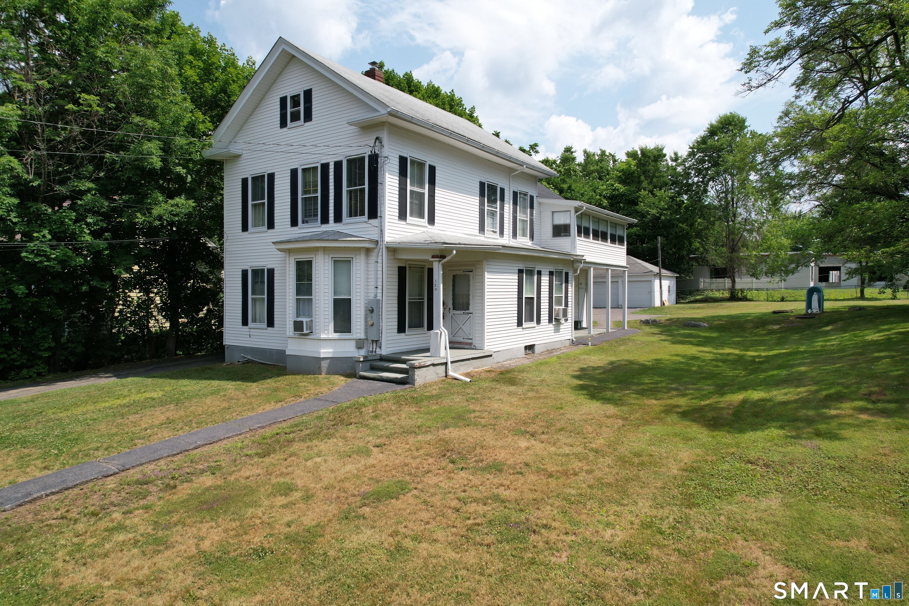120 East Lake Street