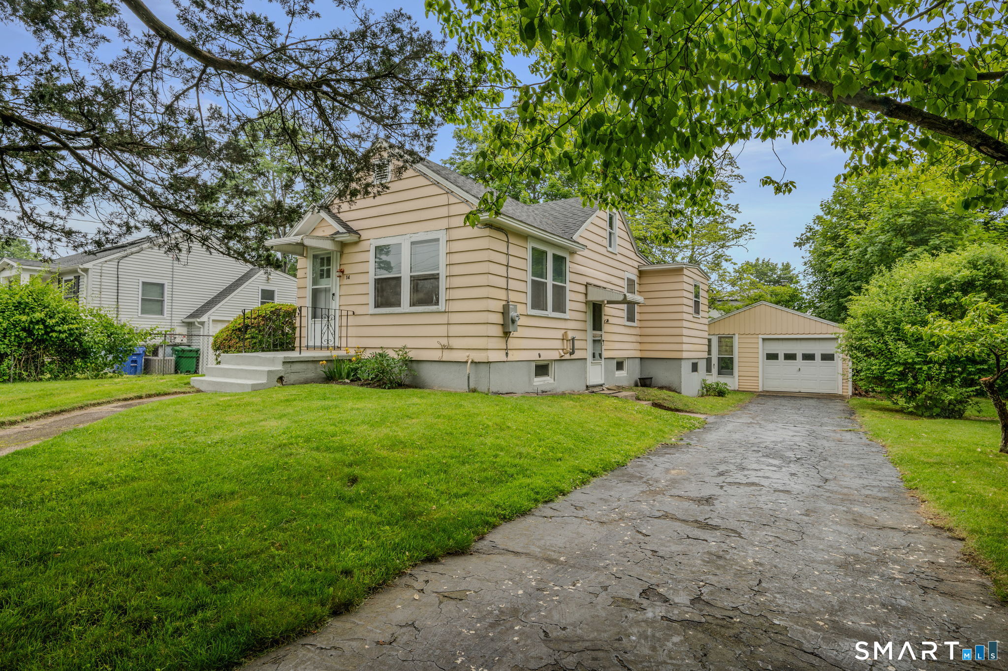 14 Tyler Place