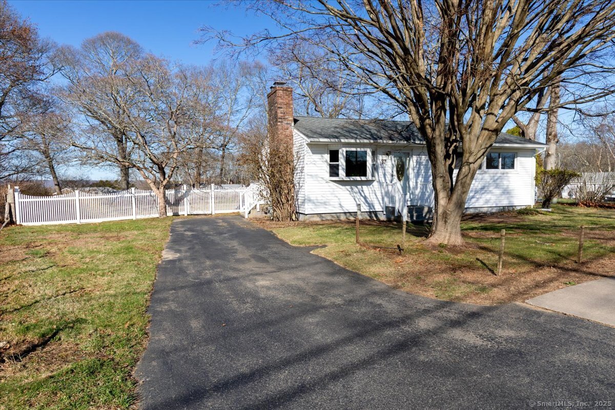 37 Oslo Street, Groton, Connecticut image 2