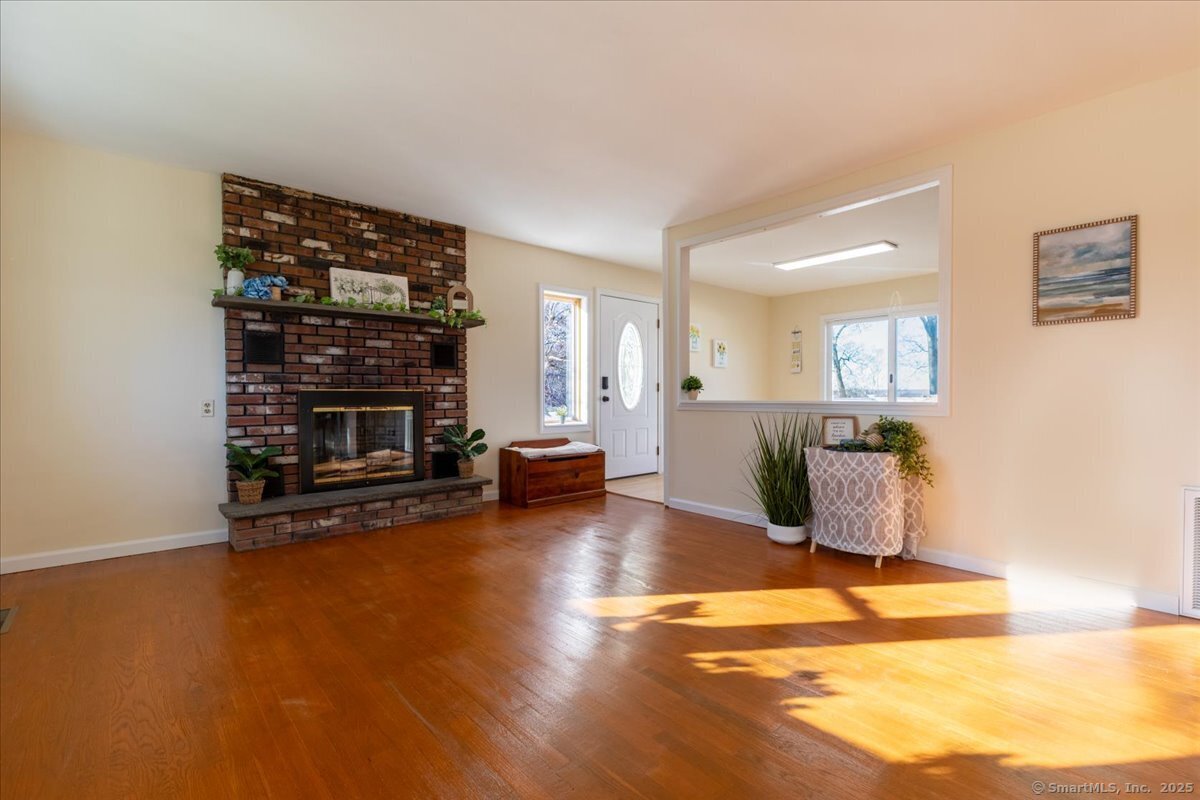 37 Oslo Street, Groton, Connecticut image 9