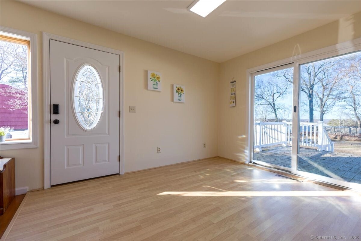 37 Oslo Street, Groton, Connecticut image 6
