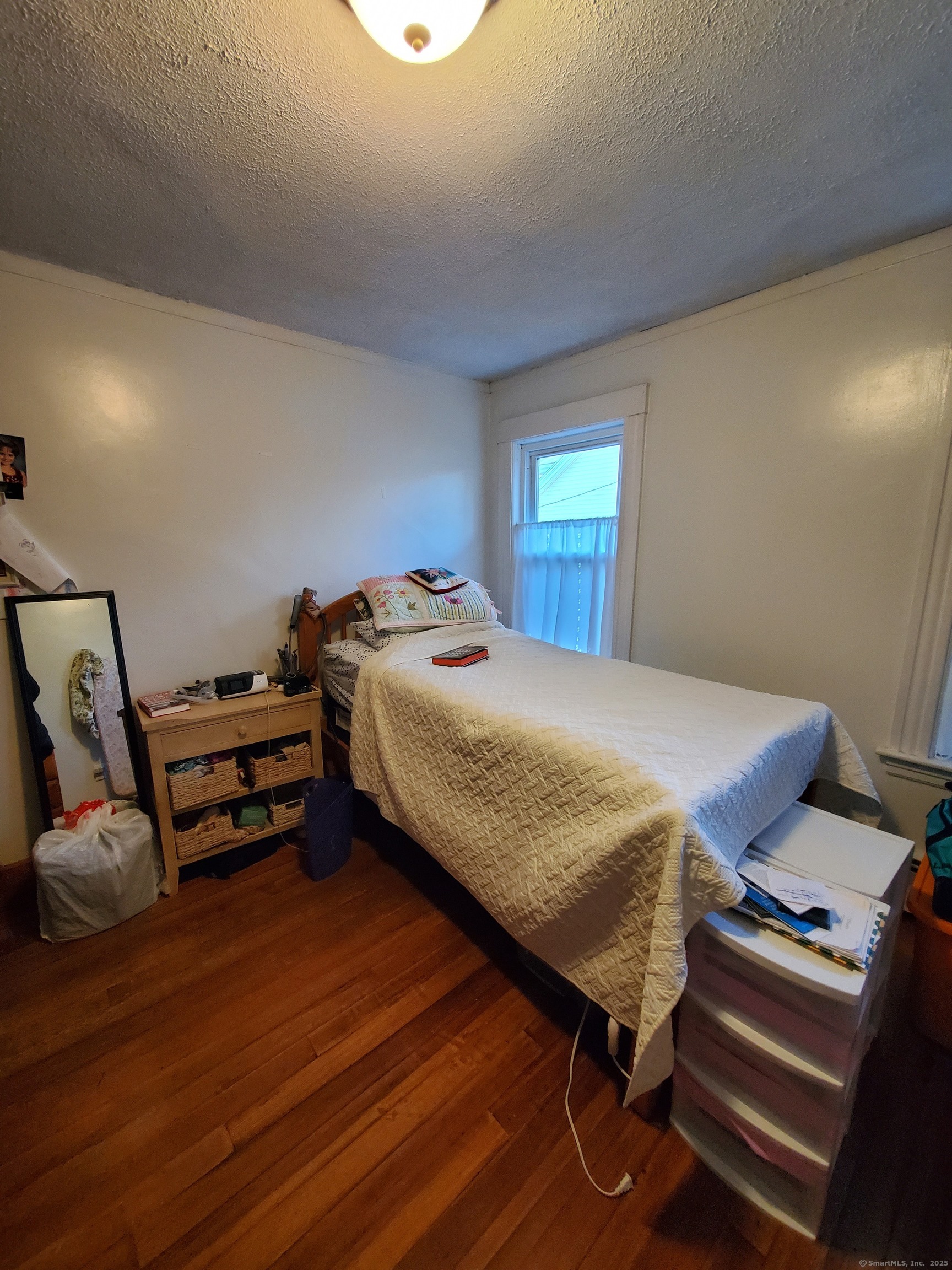 Bristol, Connecticut 06010, United States, 1 Bedroom Bedrooms, ,1 BathroomBathrooms,Residential,Pending,108072