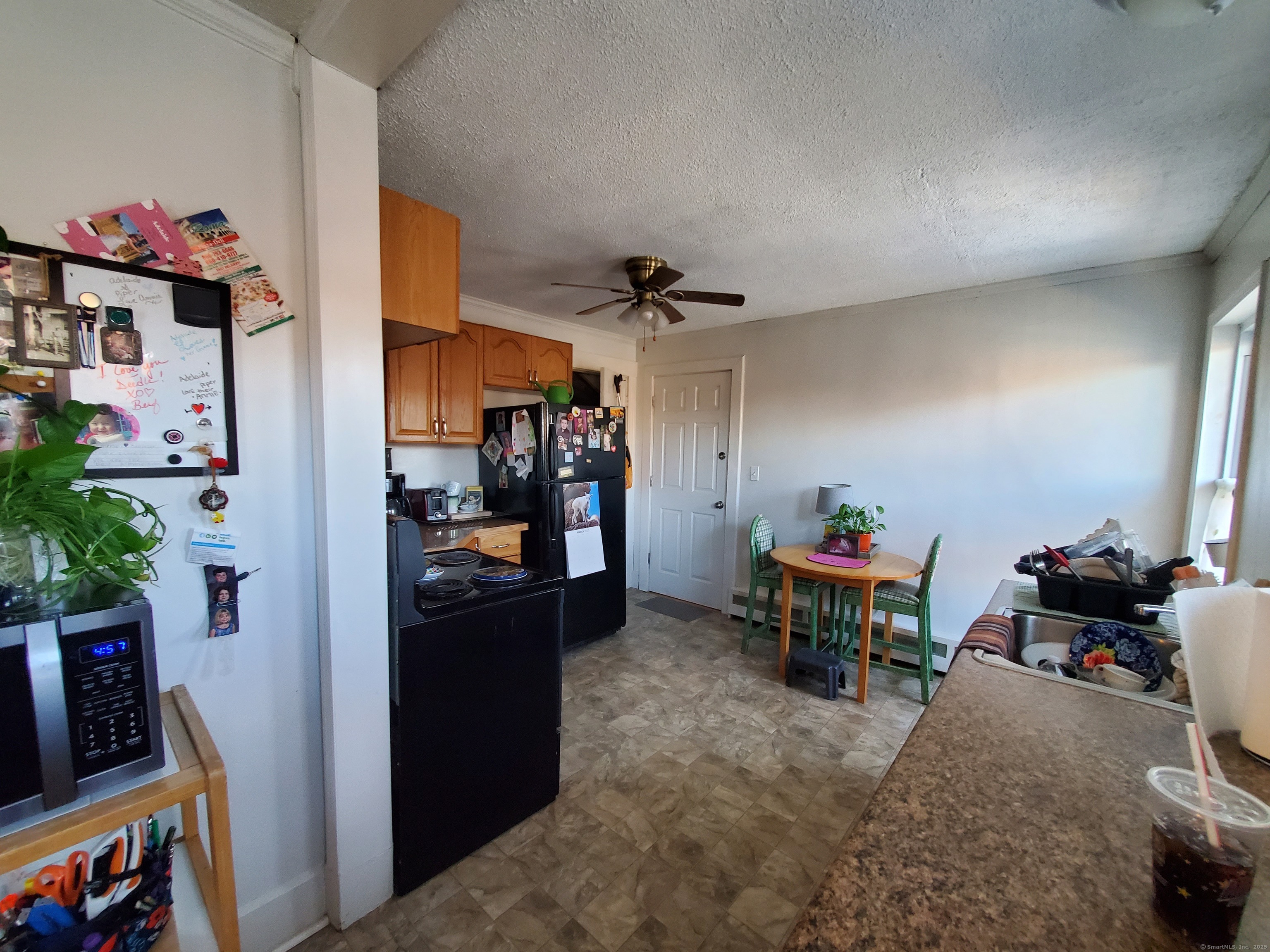 Bristol, Connecticut 06010, United States, 1 Bedroom Bedrooms, ,1 BathroomBathrooms,Residential,Pending,108072