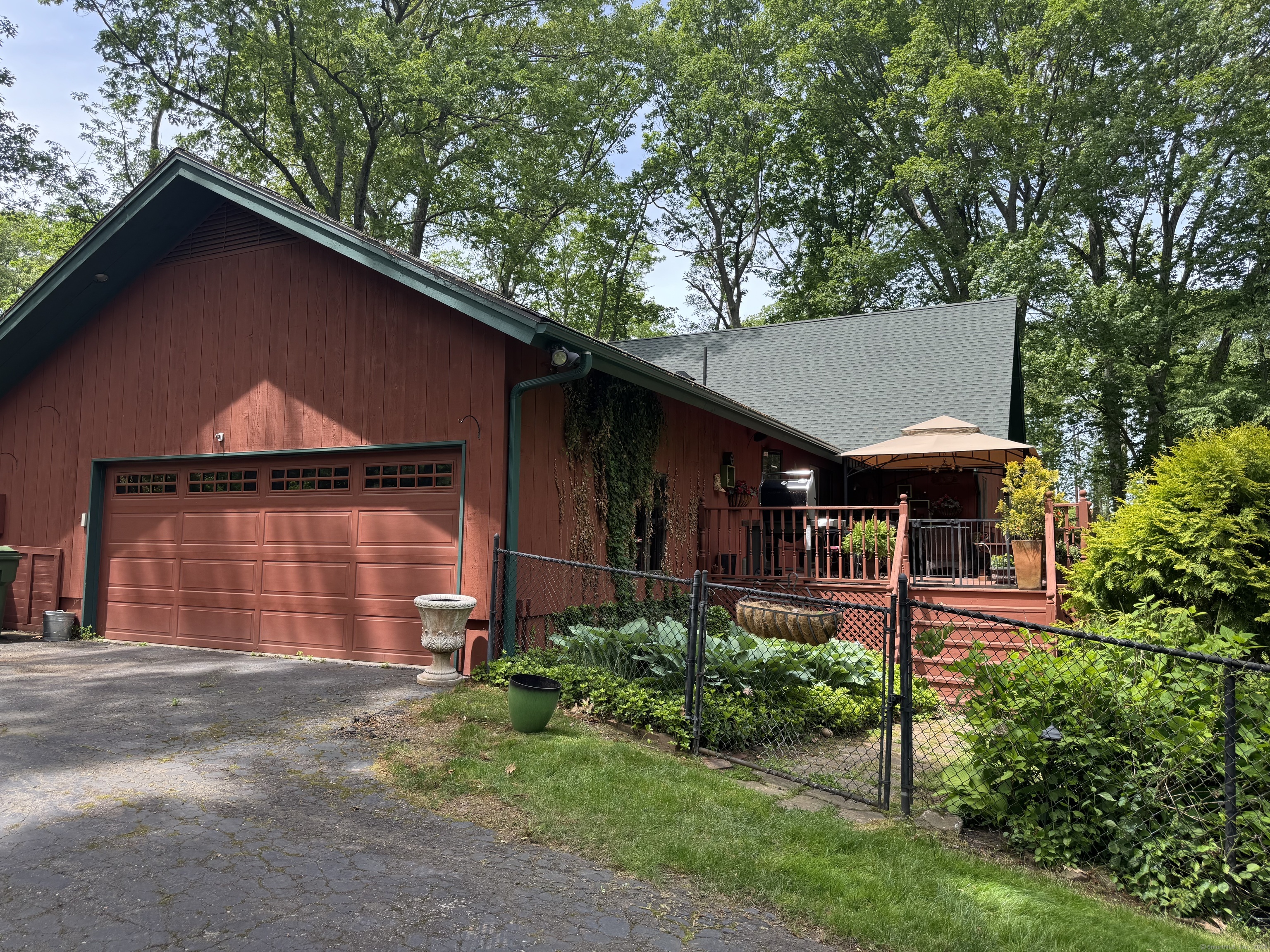 846 Arbutus Street, Middletown, Connecticut image 2