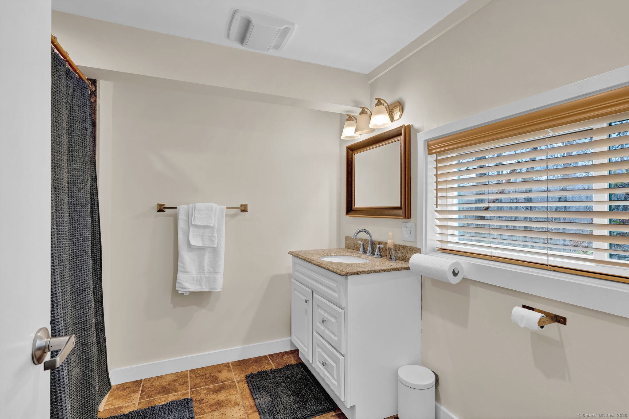 306 Hart Street, Bristol, Connecticut image 23