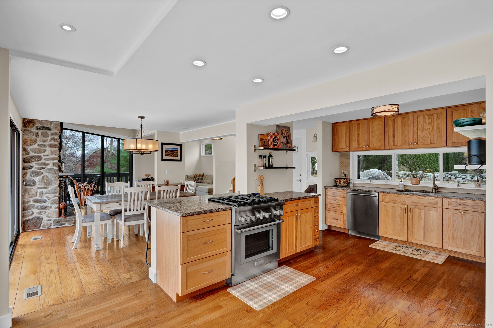 306 Hart Street, Bristol, Connecticut image 15