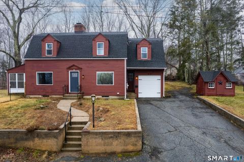 13 Fontaine Court Norwich CT 06380