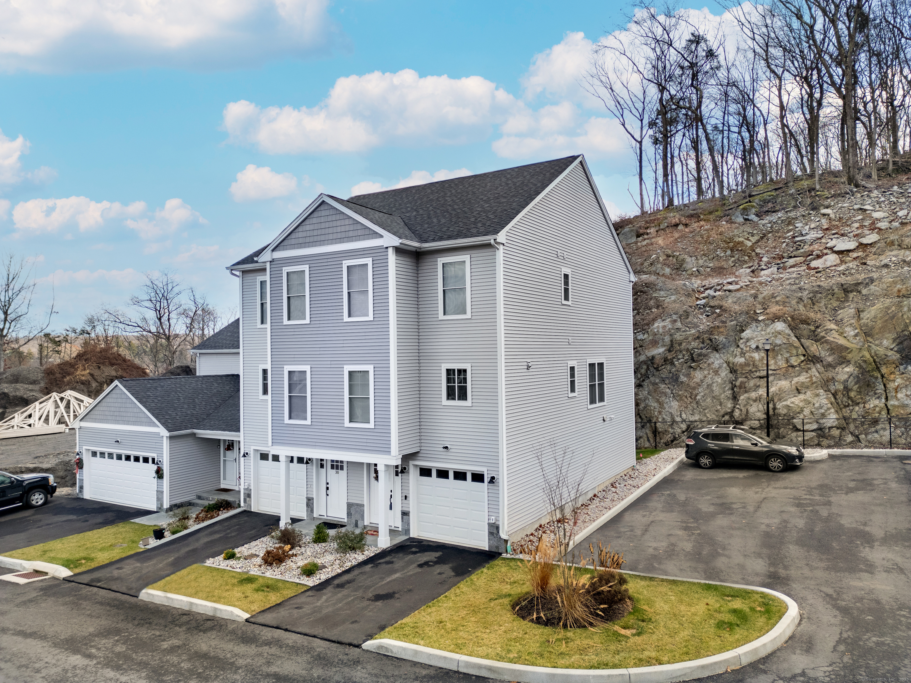 Property for Sale at Spindrift Lane 31, Shelton, Connecticut - Bedrooms: 2 
Bathrooms: 2 
Rooms: 5  - $489,000