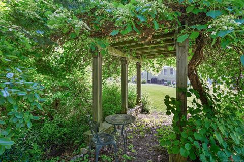 A home in New Canaan