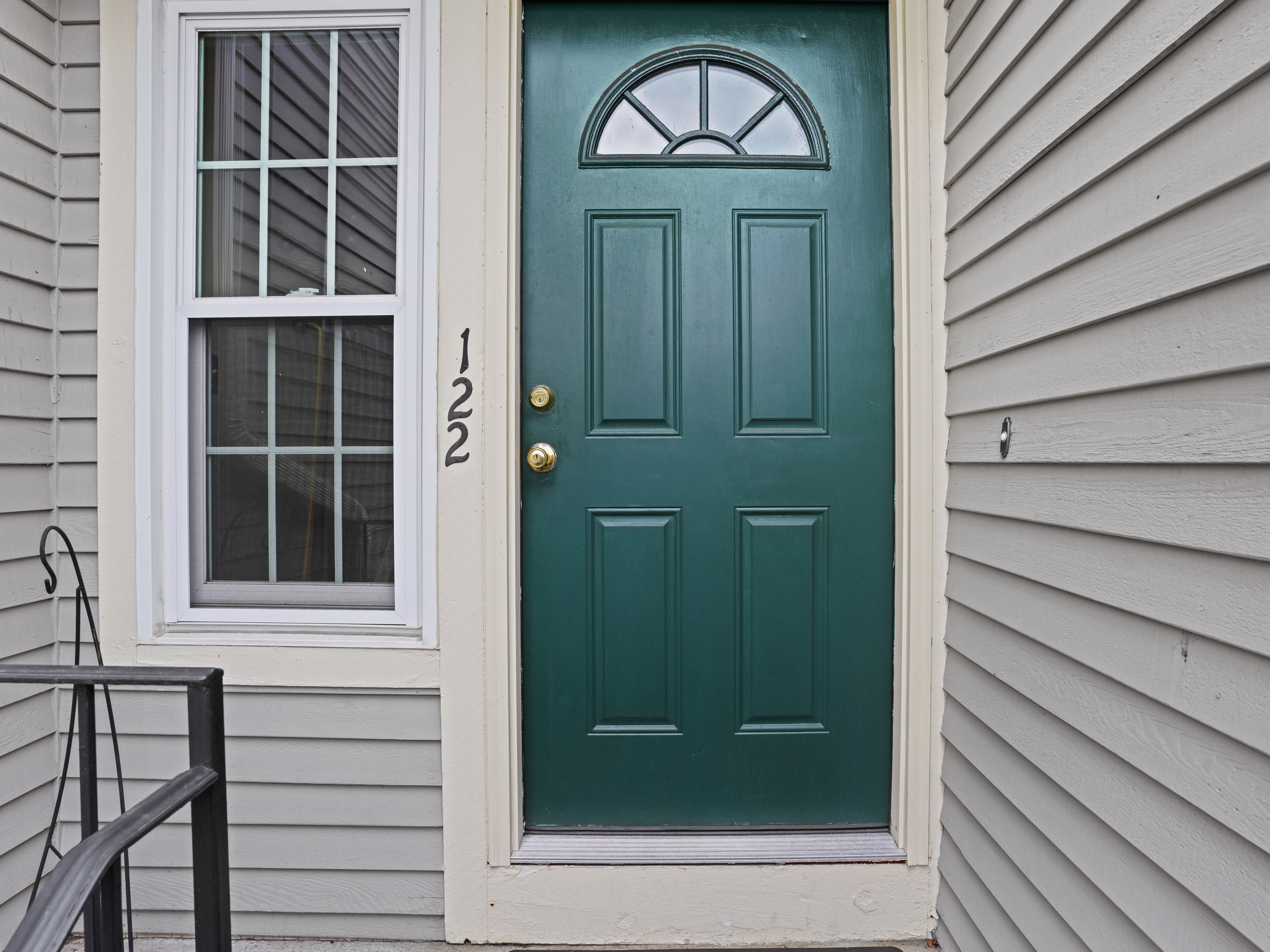 122 Paugusett Circle 122