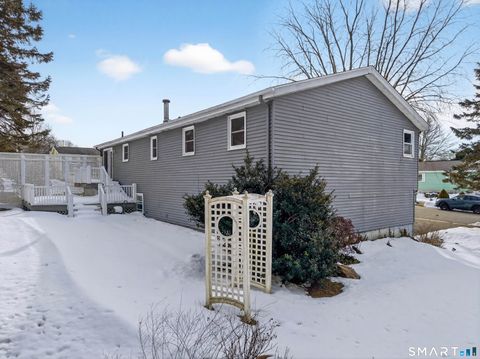 Tiny photo for 8 Lapstrake Court, Groton, CT 06355 (MLS # 24155311)