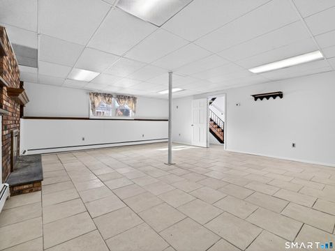 Tiny photo for 8 Lapstrake Court, Groton, CT 06355 (MLS # 24155311)