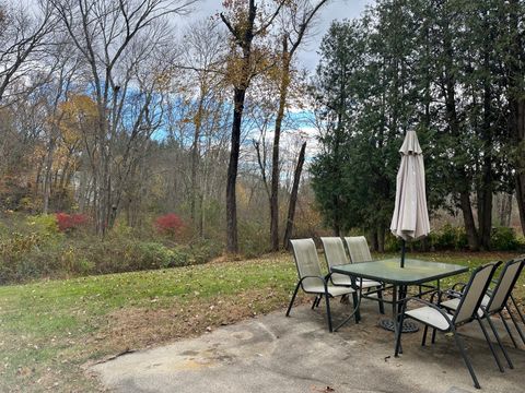 Tiny photo for 25 Elephant Rock Road #2, Woodbury, CT 06798 (MLS # 24135610)