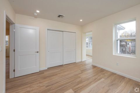 Tiny photo for 141 Bridge Street #Apt. C, Middletown, CT 06457 (MLS # 24140904)