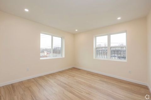 Tiny photo for 141 Bridge Street #Apt. C, Middletown, CT 06457 (MLS # 24140904)