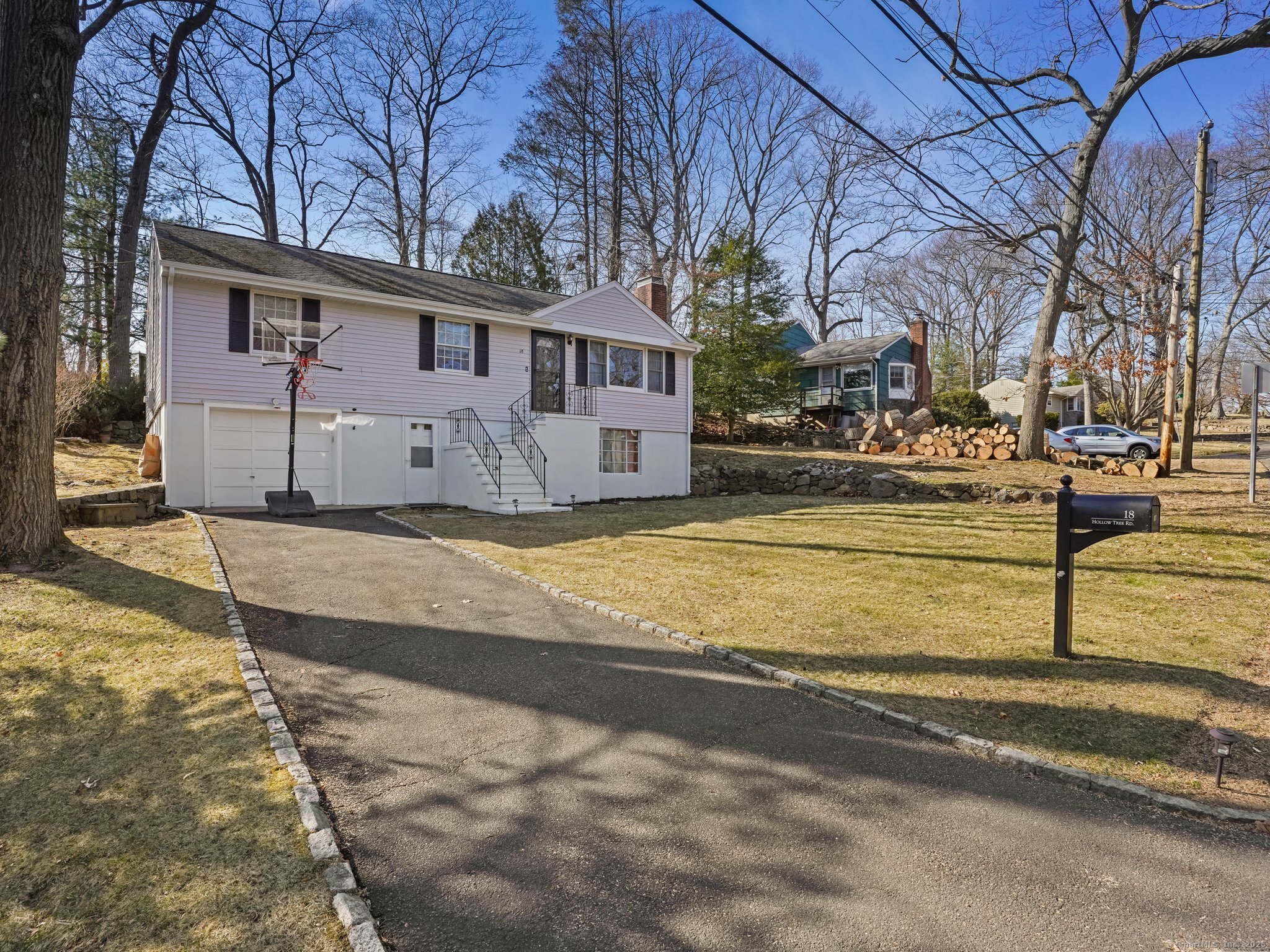 18 Hollow Tree Road, Norwalk, Connecticut image 2