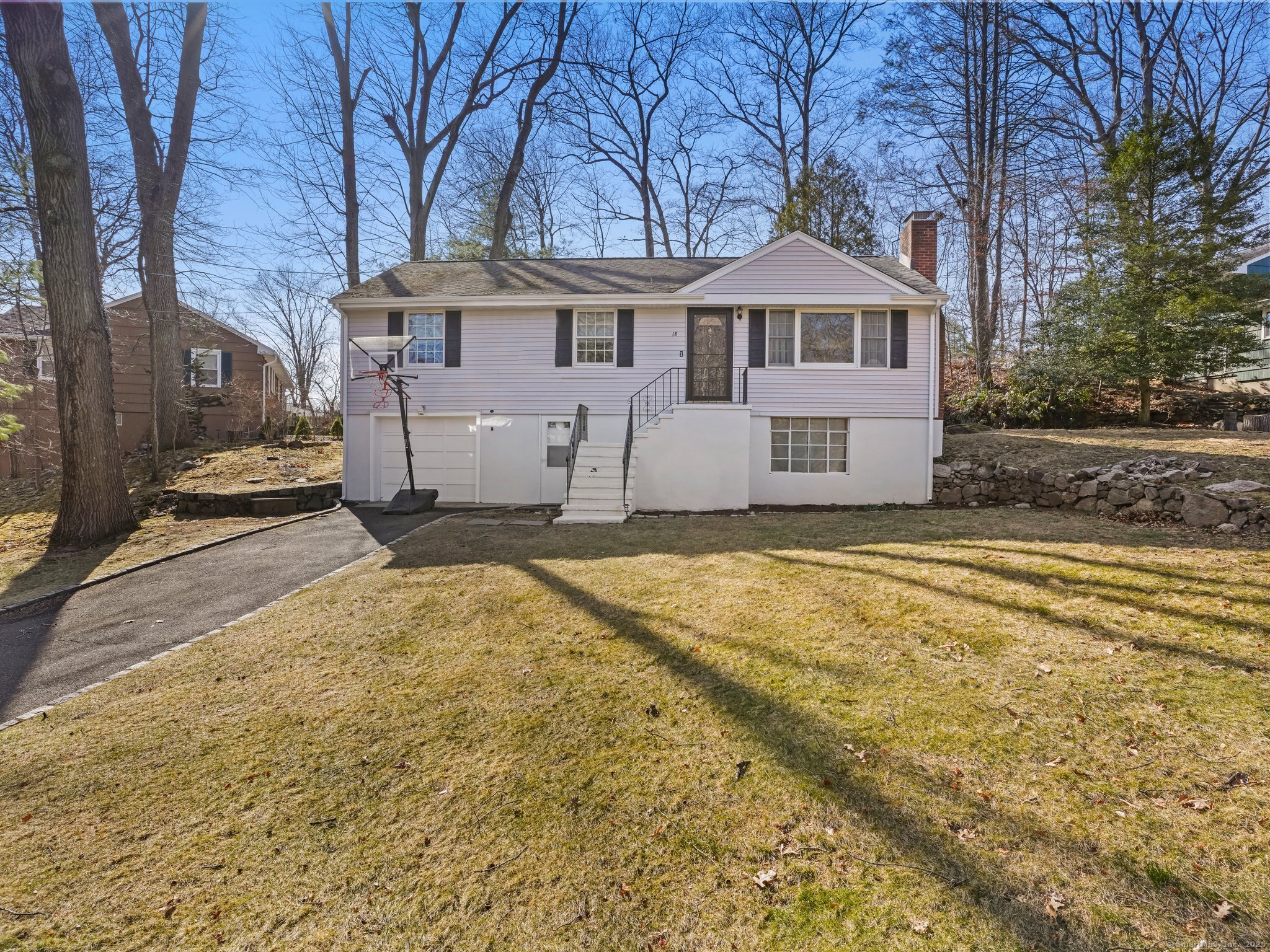 18 Hollow Tree Road, Norwalk, Connecticut image 1