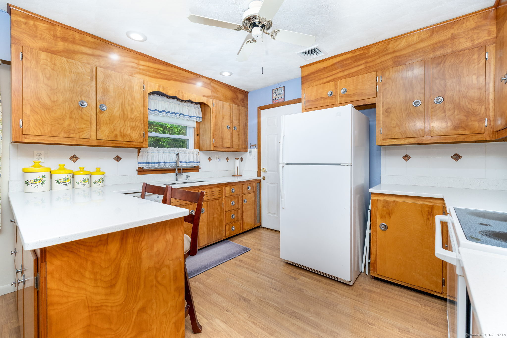 35 Hart Street, Bristol, Connecticut image 4