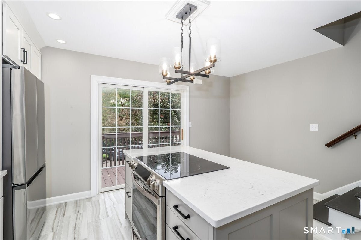 40 Trolley Bridge Road 10