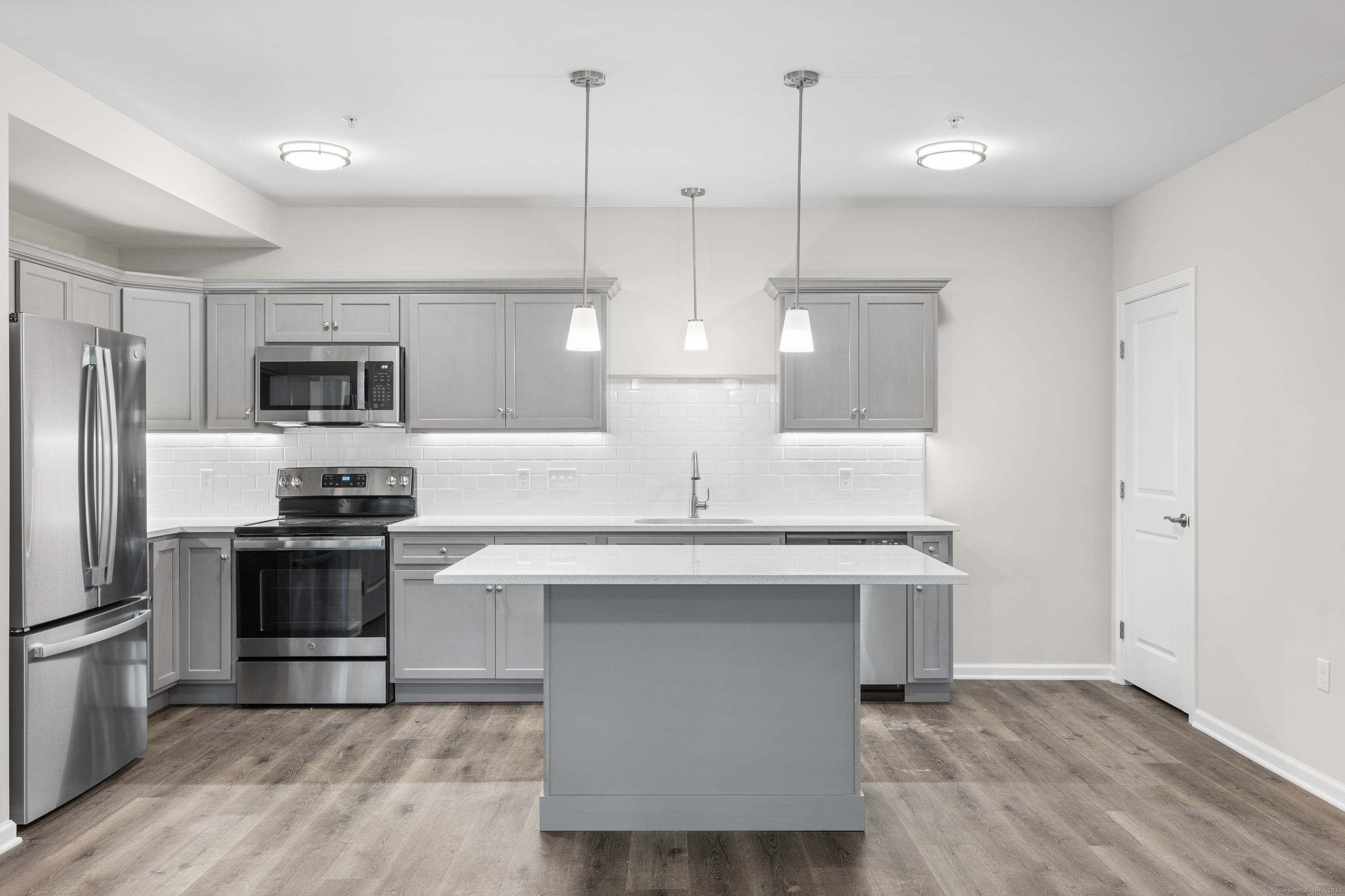 64 East Mitchell Avenue 40